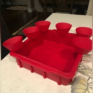 Red Silicone Baking Kit with 8x8-inch Baking Pan & Reusable Cupcake Liners